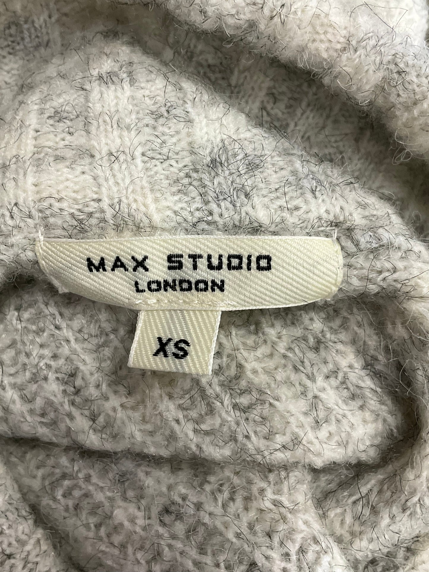 Sweater By Max Studio In Grey, Size: Xs