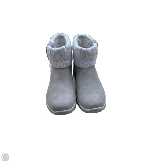 Boots Ankle Flats By Skechers In Grey, Size: 9