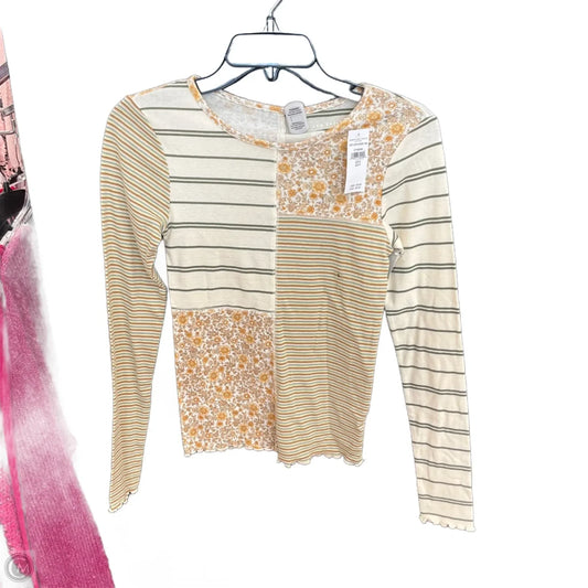 Top Long Sleeve By American Eagle In Cream, Size: S