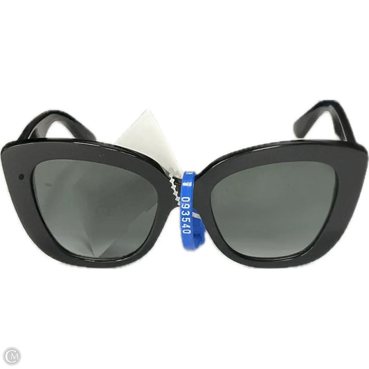 Sunglasses Luxury Designer By Gucci, Size: Large