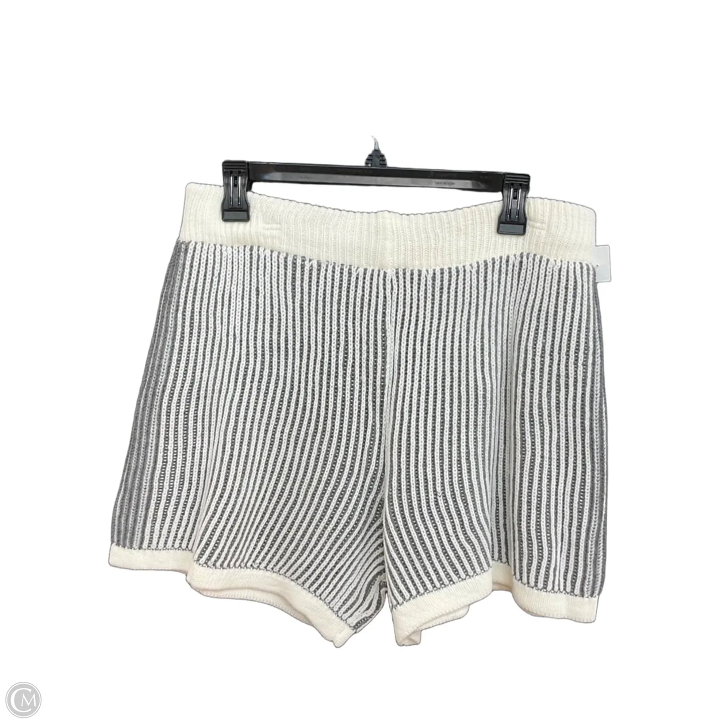 Shorts Set By Bibi In Grey & White, Size: Xl