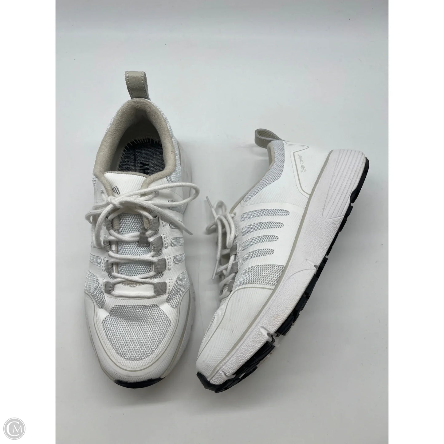 Shoes Athletic By Clothes Mentor In White, Size: 8.5