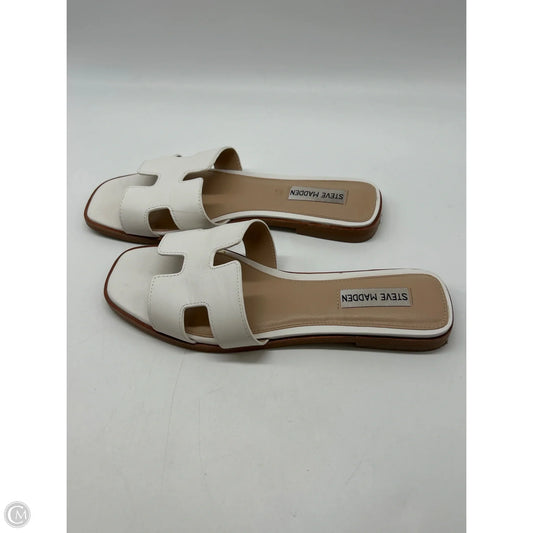 Sandals Flats By Steve Madden In White, Size: 8.5