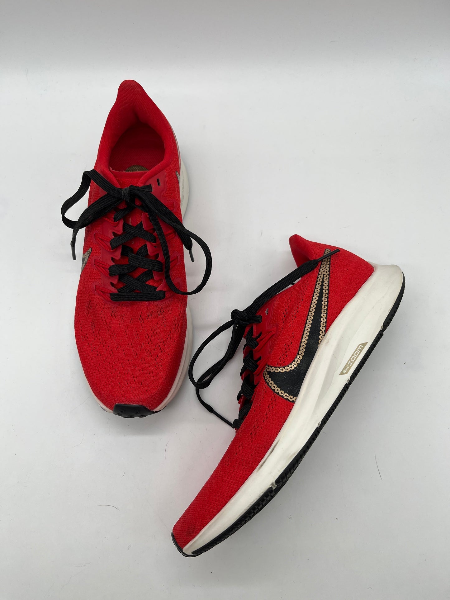 Shoes Athletic By Nike In Red, Size: 8