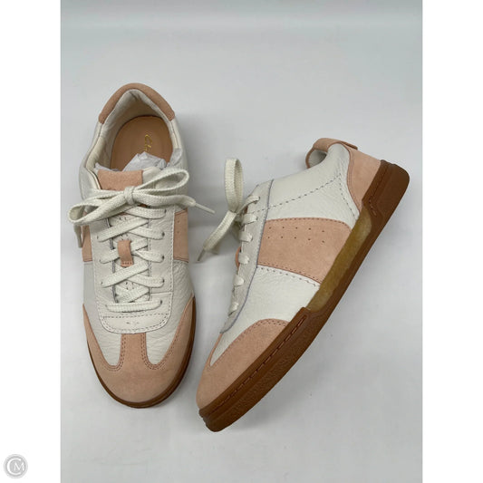 Shoes Sneakers By Clarks In Cream & Pink, Size: 10