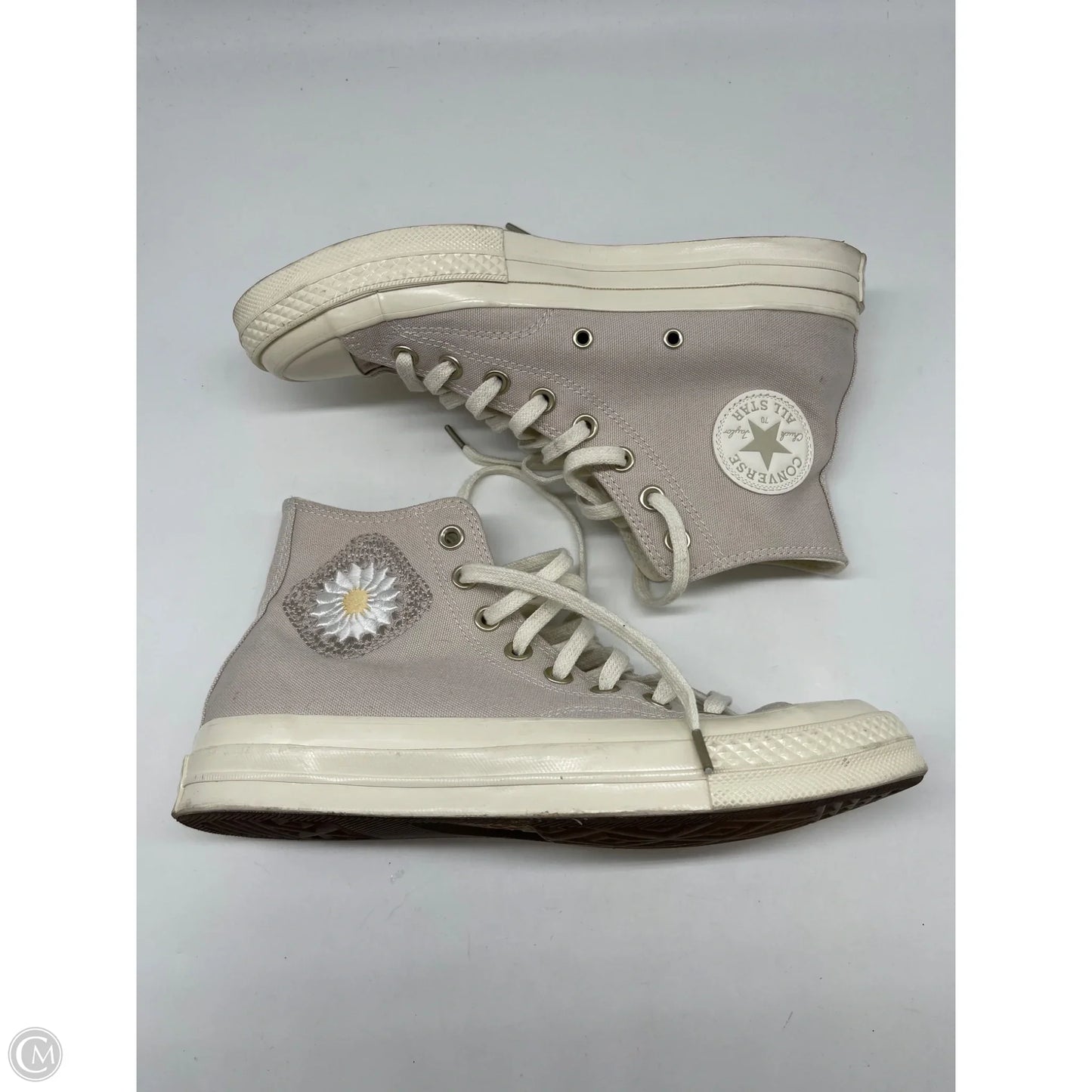 Shoes Sneakers By Converse In Grey, Size: 9