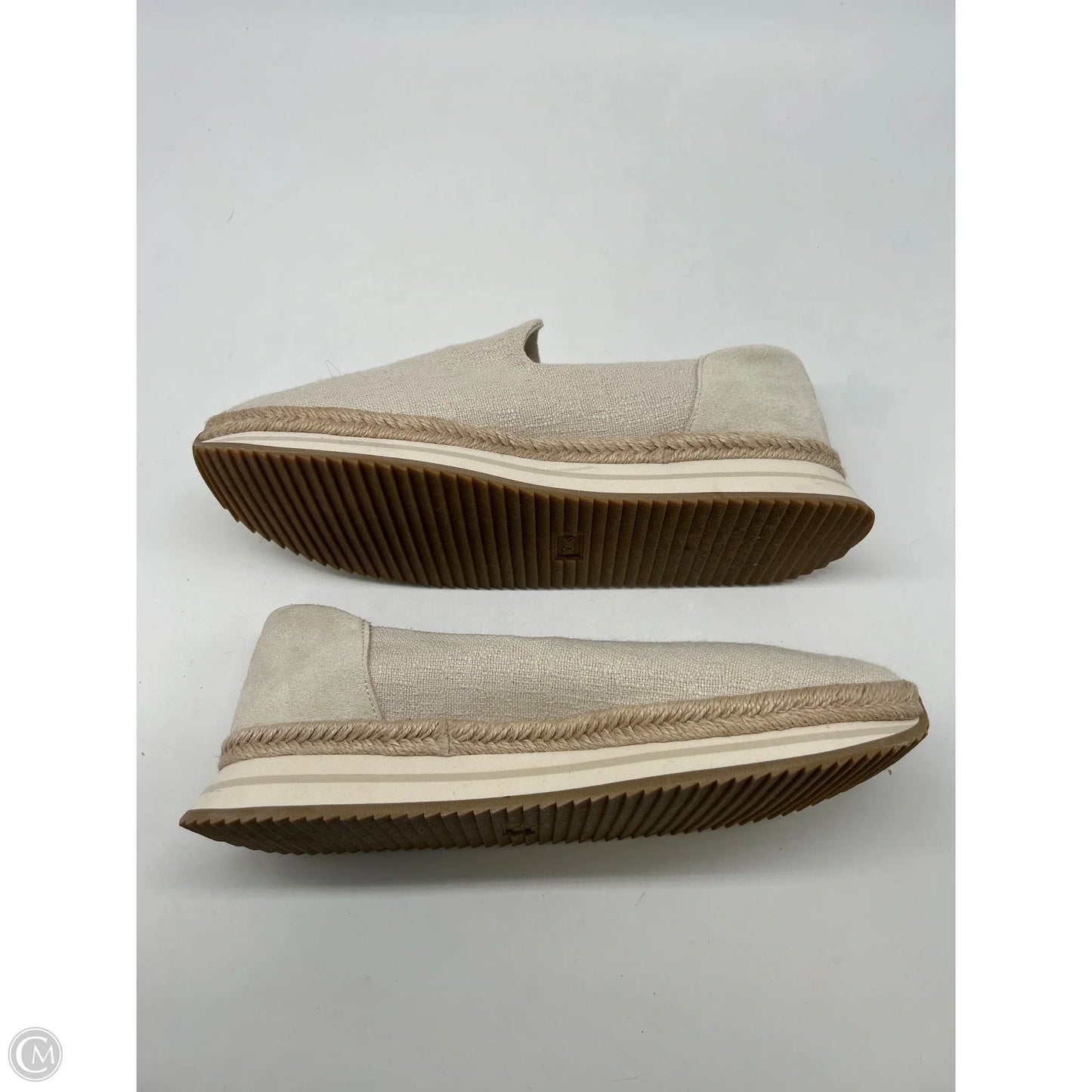 Shoes Flats By Toms In Cream, Size: 10