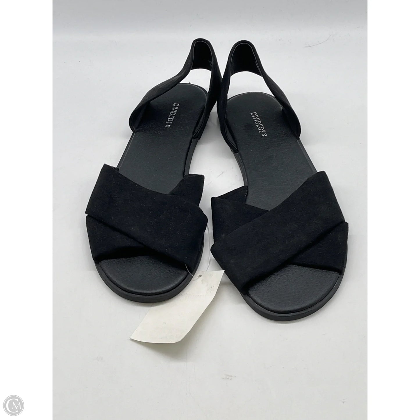 Sandals Flats By Divided In Black, Size: 8.5