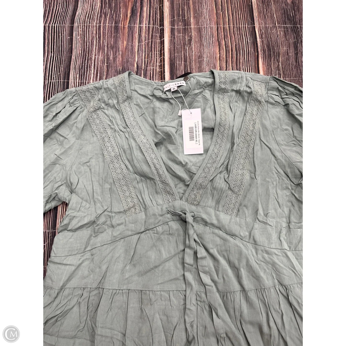 Dress Casual Short By Baltic Born In Green, Size: Xl