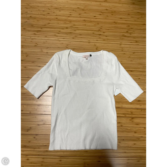 Top Short Sleeve By Skies Are Blue In White, Size: M