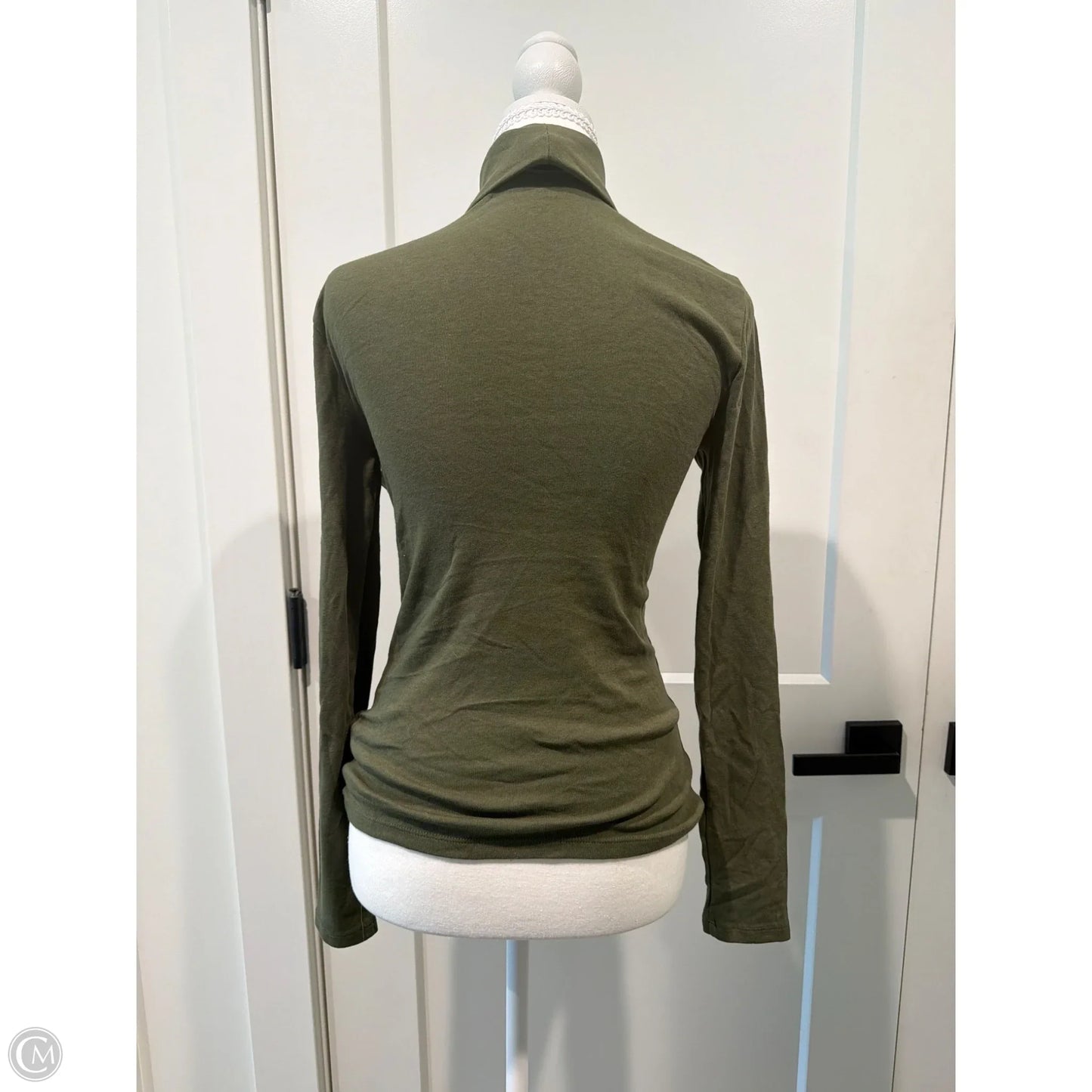 Top Long Sleeve Basic By Gap In Green, Size: S