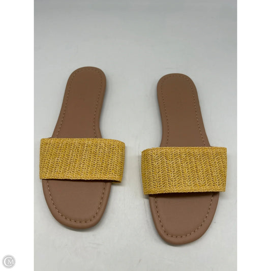 Sandals Flats By Old Navy In Yellow, Size: 7