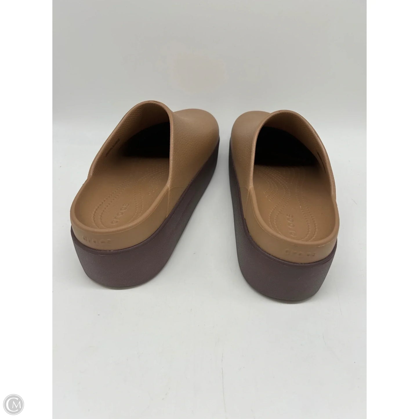 Shoes Heels Platform By Crocs In Brown, Size: 10