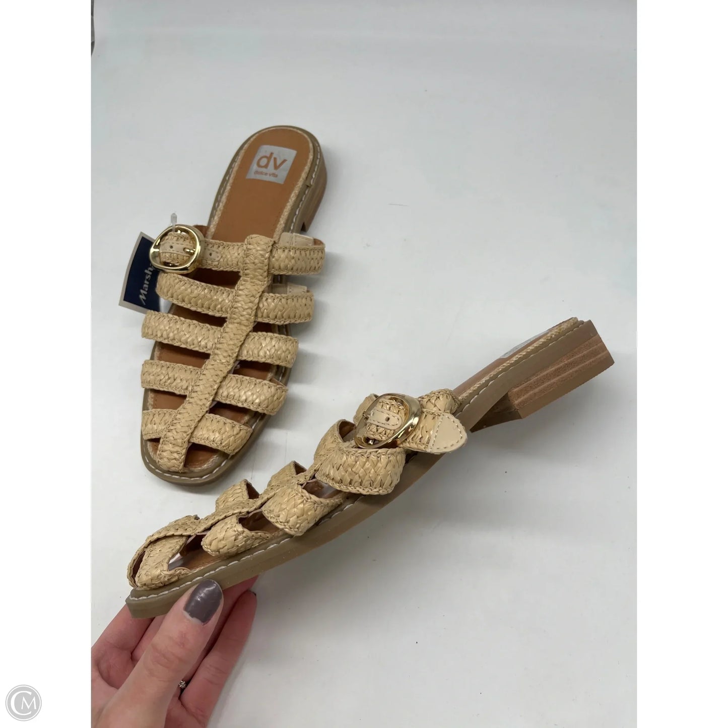 Sandals Flats By Dv In Cream, Size: 9