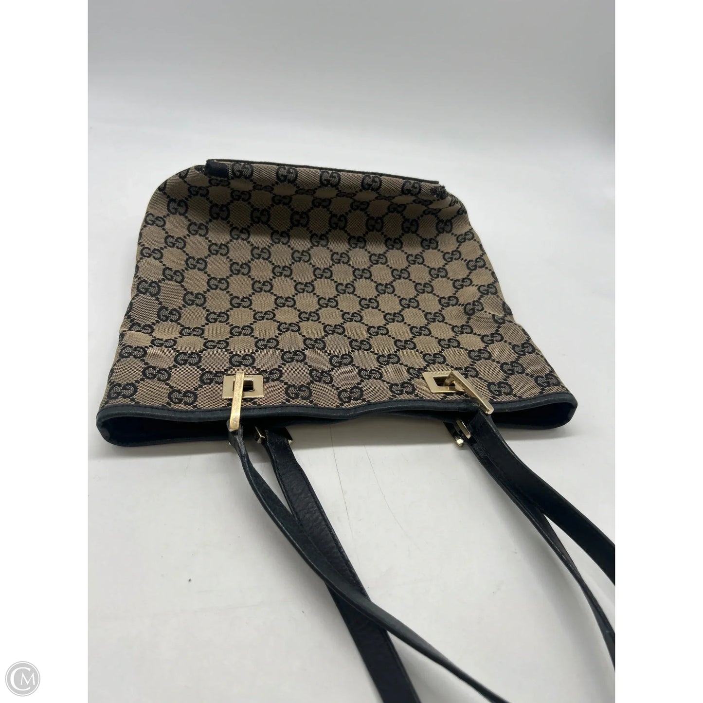 Handbag Luxury Designer By Gucci, Size: Medium