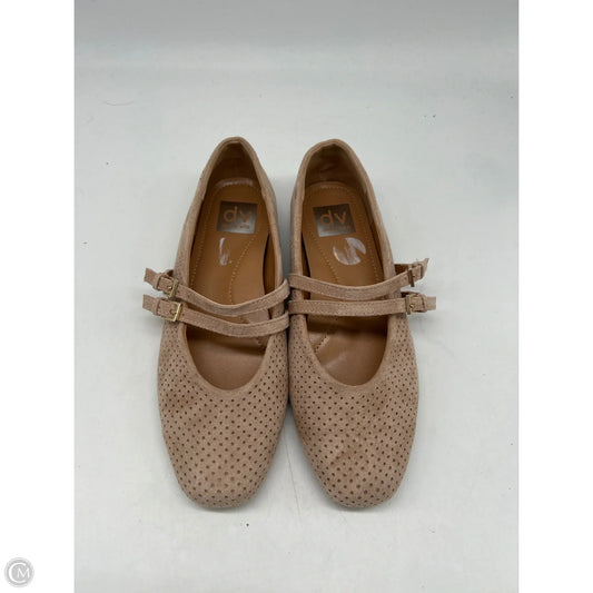 Shoes Flats By Dv In Tan, Size: 7