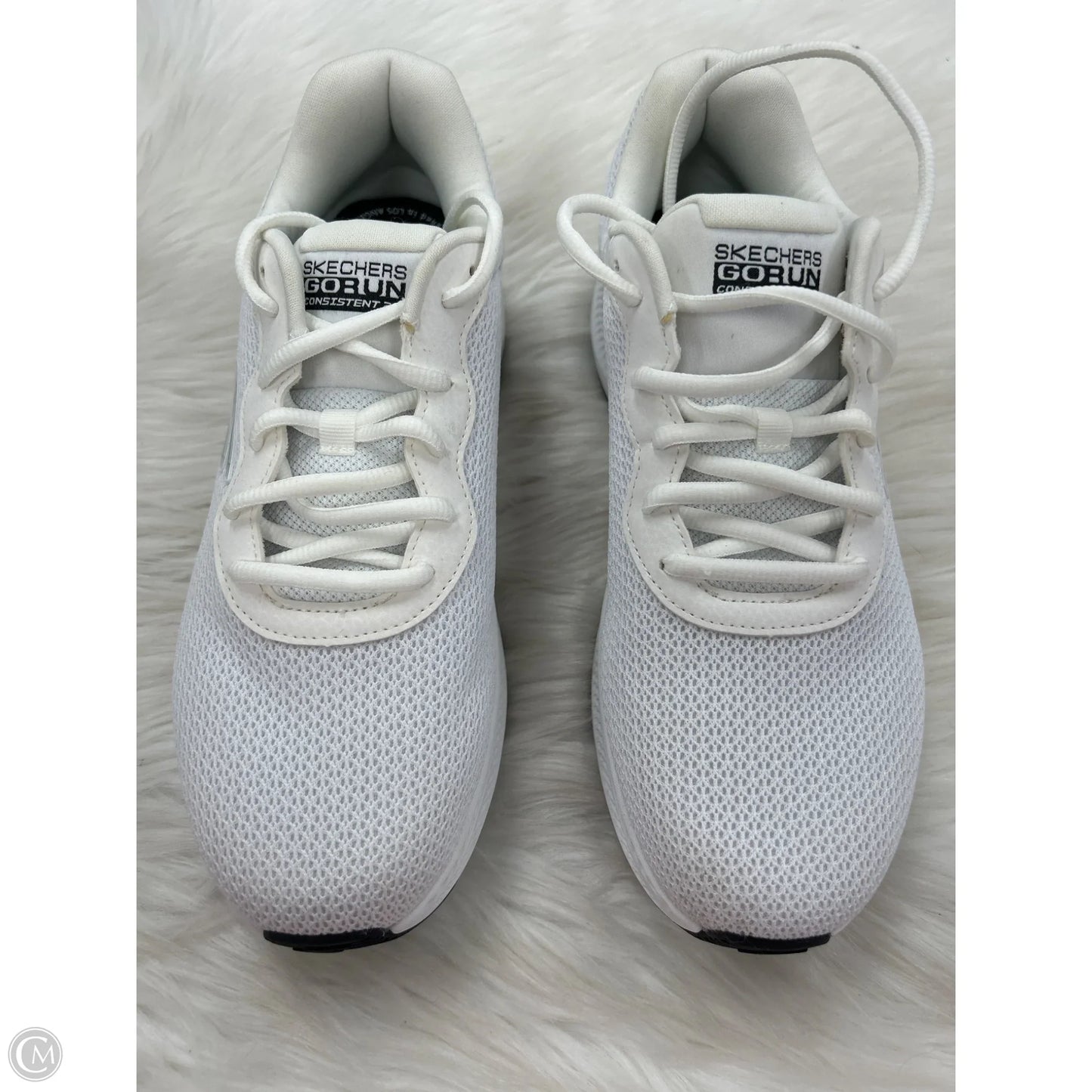 Shoes Athletic By Skechers In White, Size: 10