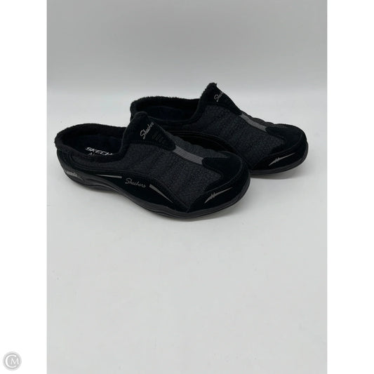 Shoes Athletic By Skechers In Black, Size: 7