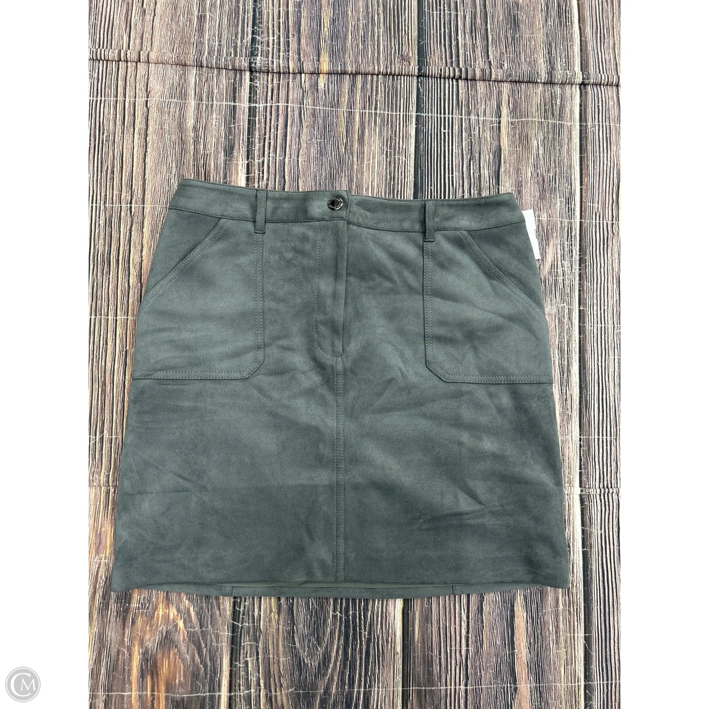 Skirt Mini & Short By White House Black Market In Grey, Size: 6
