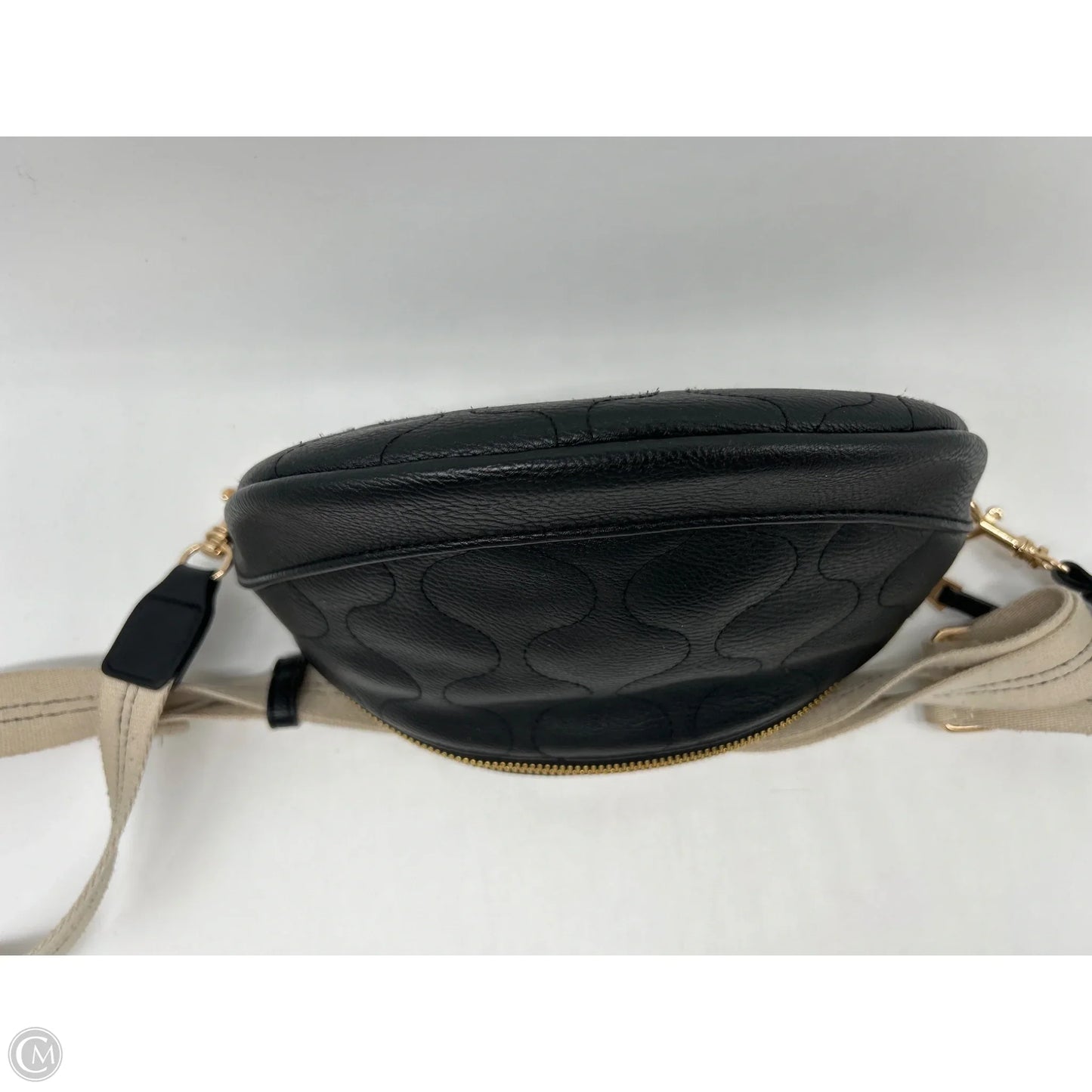 Belt Bag By Universal Thread, Size: Medium