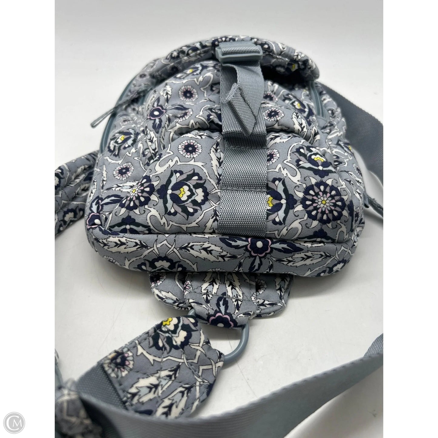 Belt Bag By Vera Bradley, Size: Medium