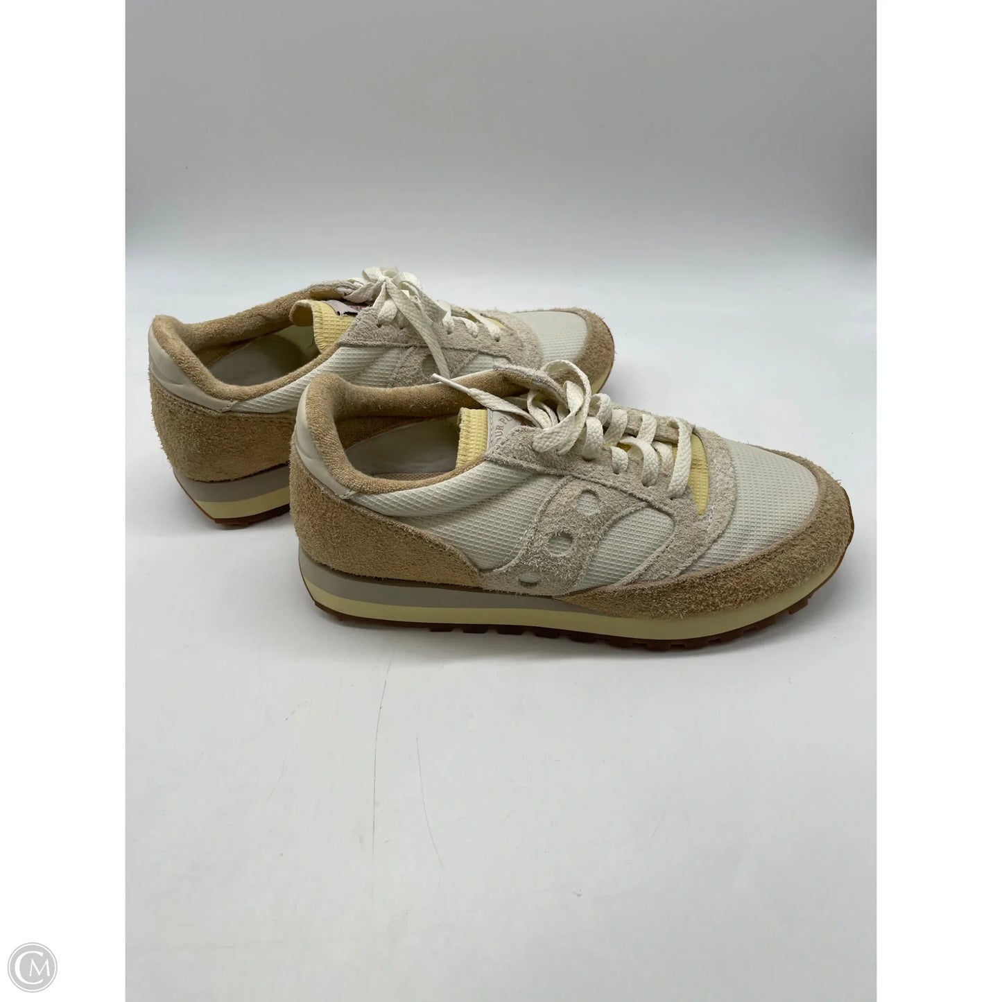 Shoes Athletic By Saucony In Cream, Size: 8.5