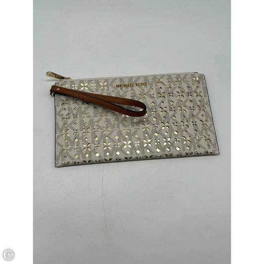 Wristlet Designer By Michael Kors, Size: Medium