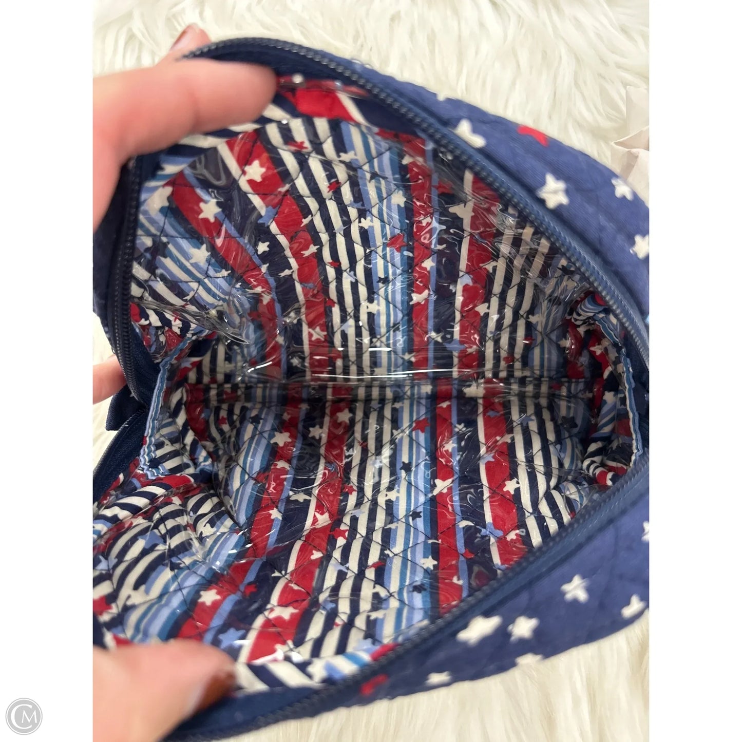 Makeup Bag By Vera Bradley, Size: Medium