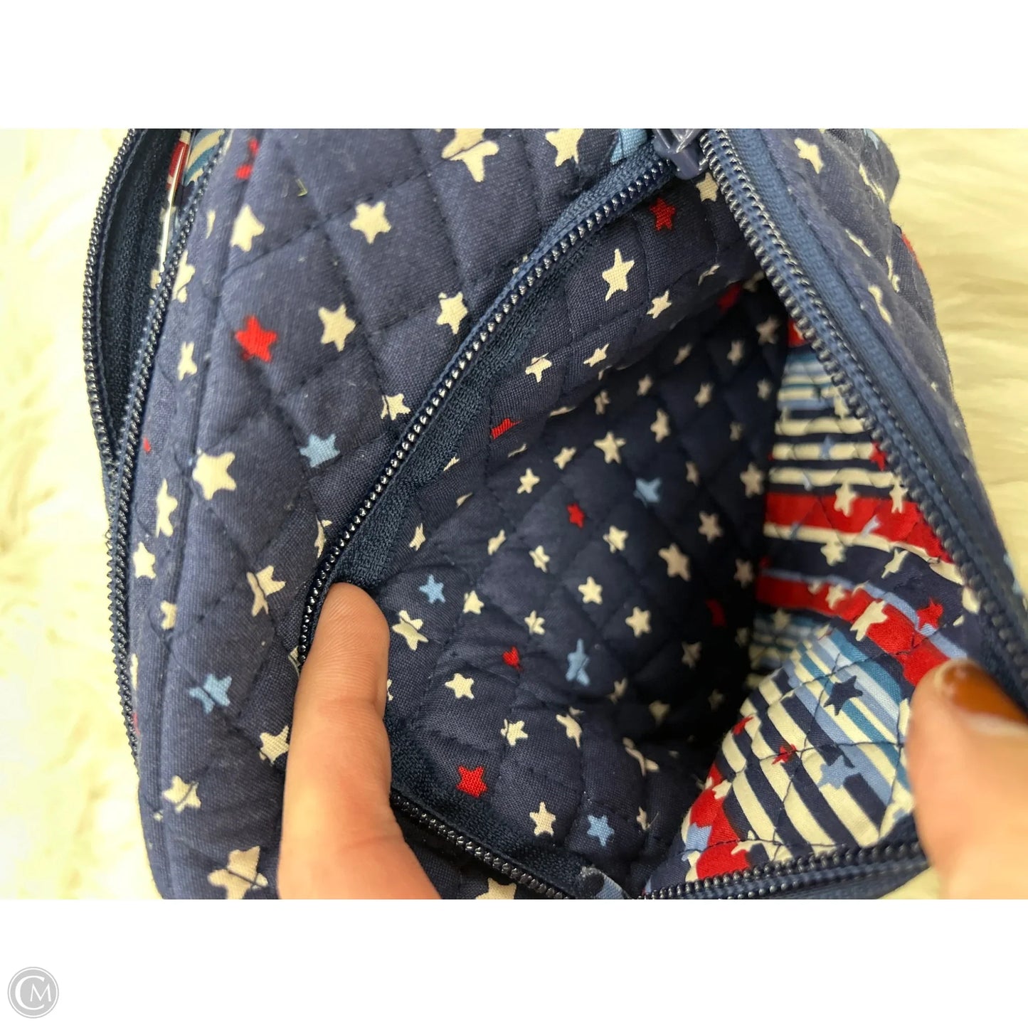 Makeup Bag By Vera Bradley, Size: Medium