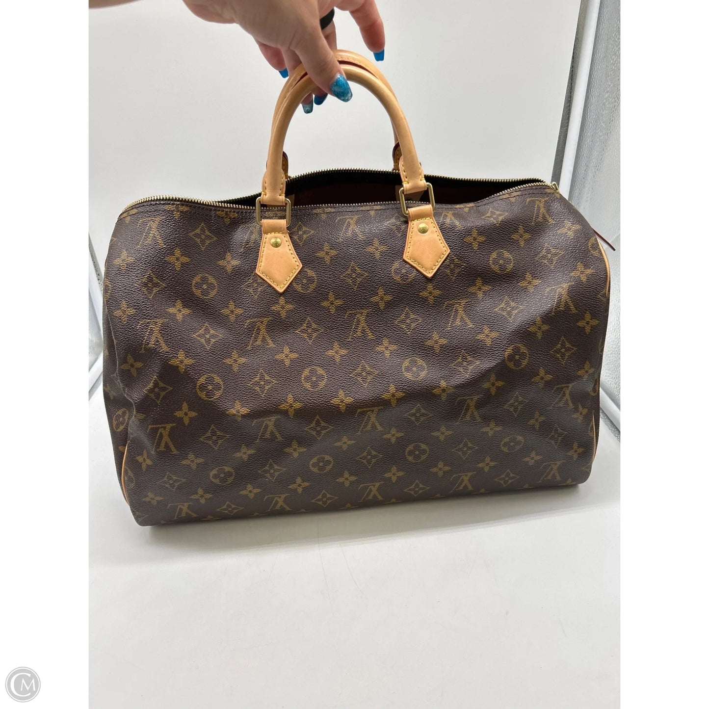 Handbag Luxury Designer By Louis Vuitton, Size: Large