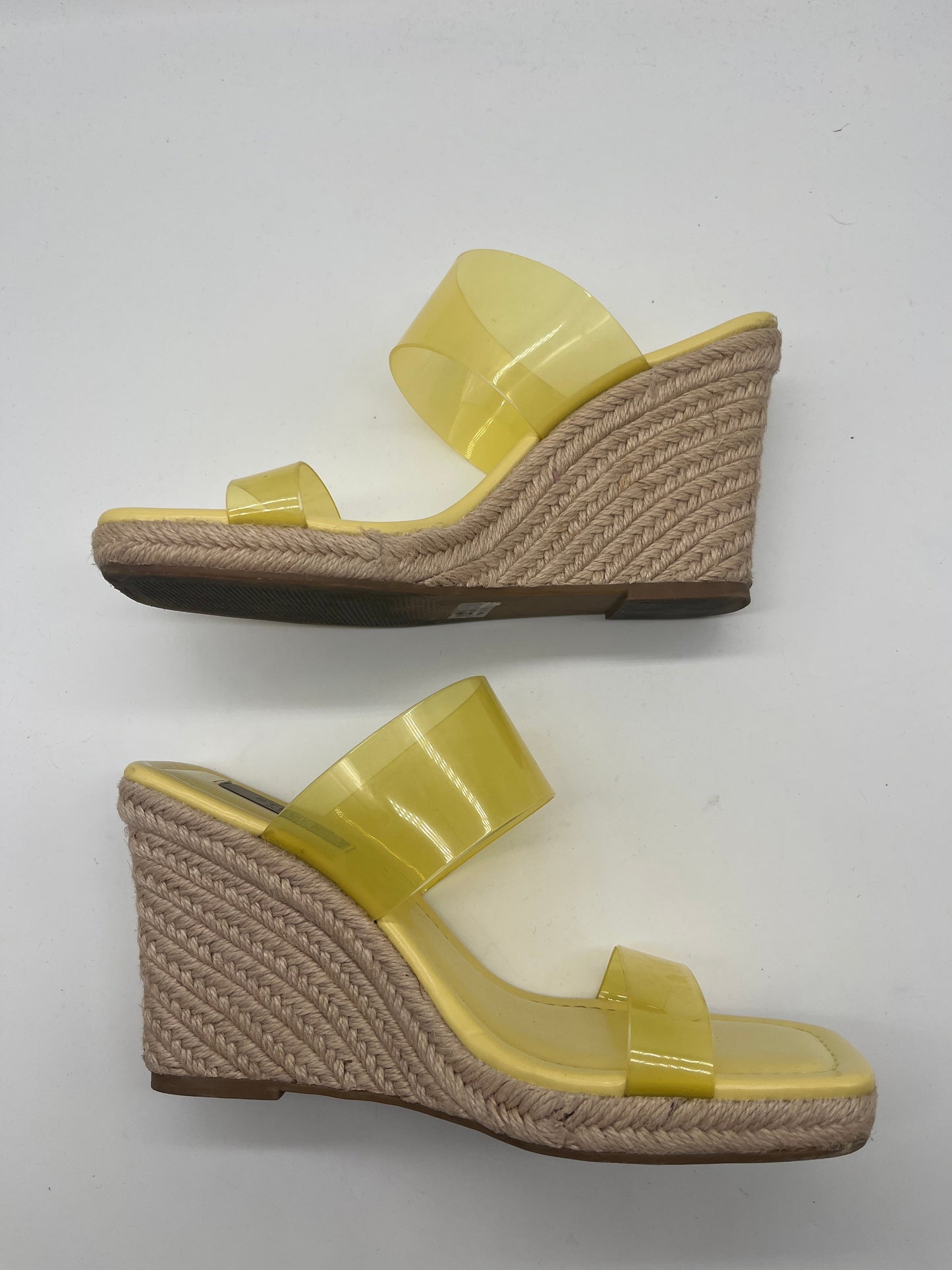 Yellow Sandals Heels Wedge Clothes Mentor, Size 9.5