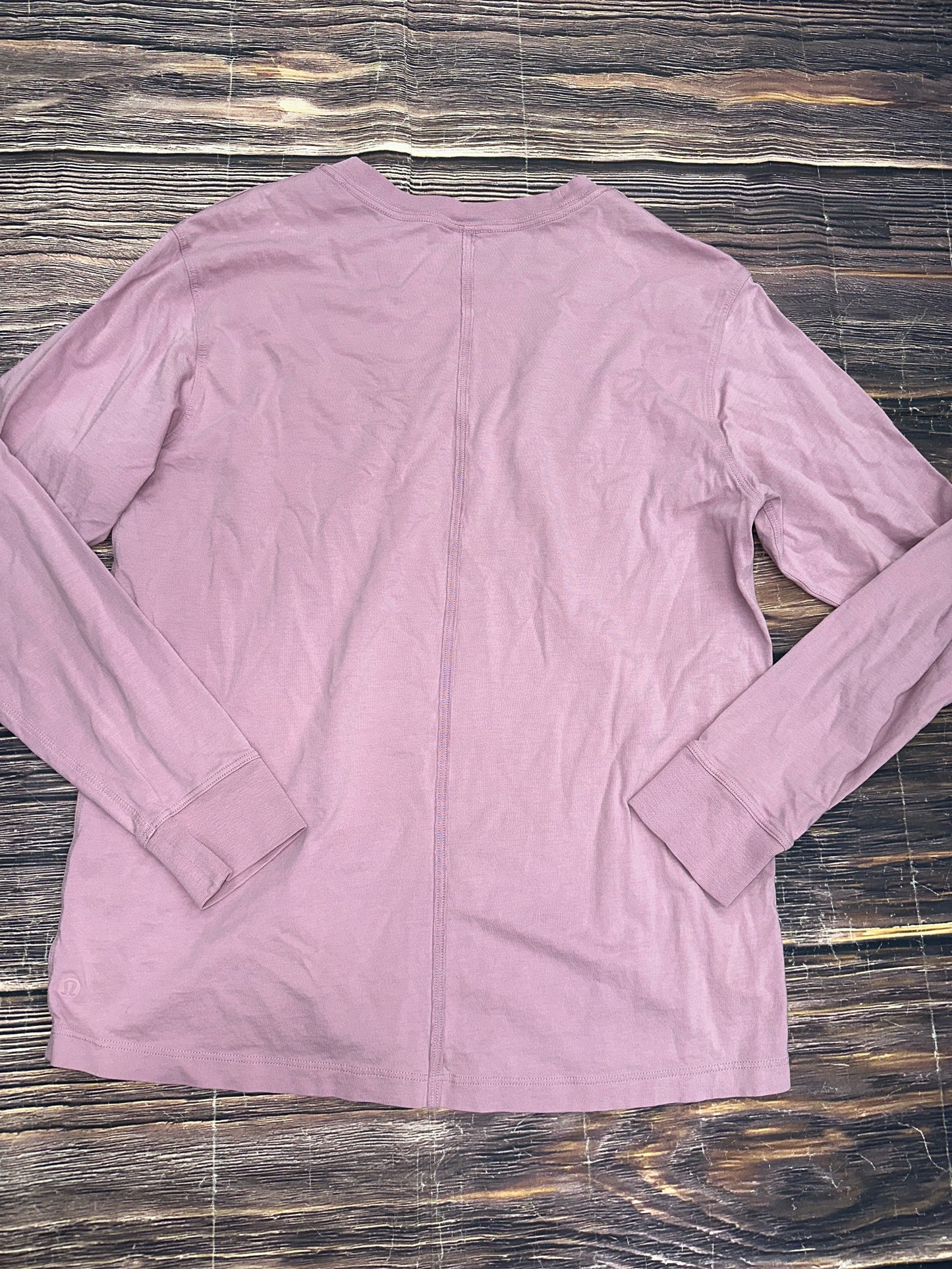 Athletic Top Long Sleeve Crewneck By Lululemon In Pink, Size: M