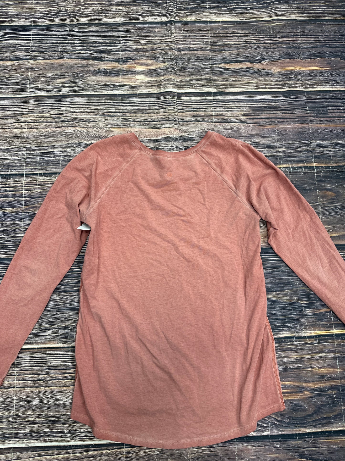 Athletic Top Long Sleeve Crewneck By Lululemon In Orange, Size: S