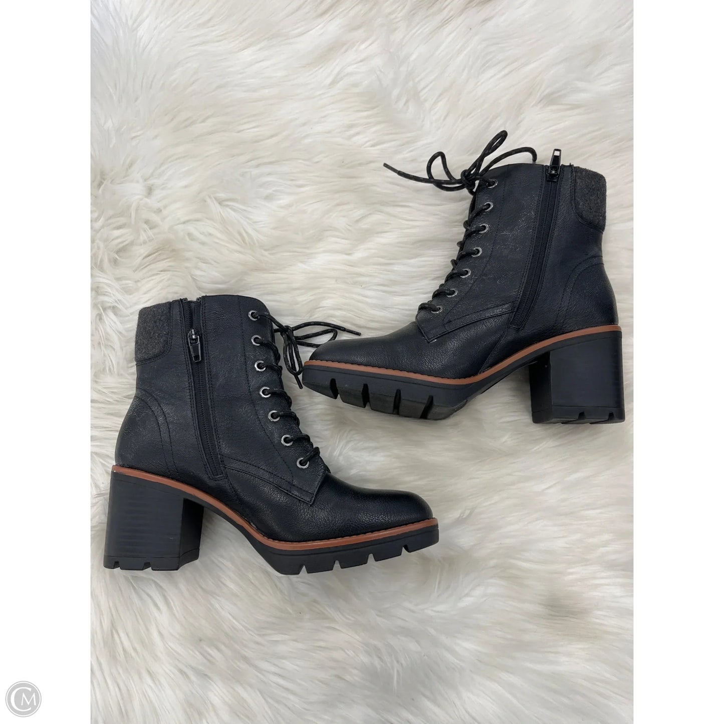 Boots Ankle Heels By Naturalizer In Black, Size: 9.5