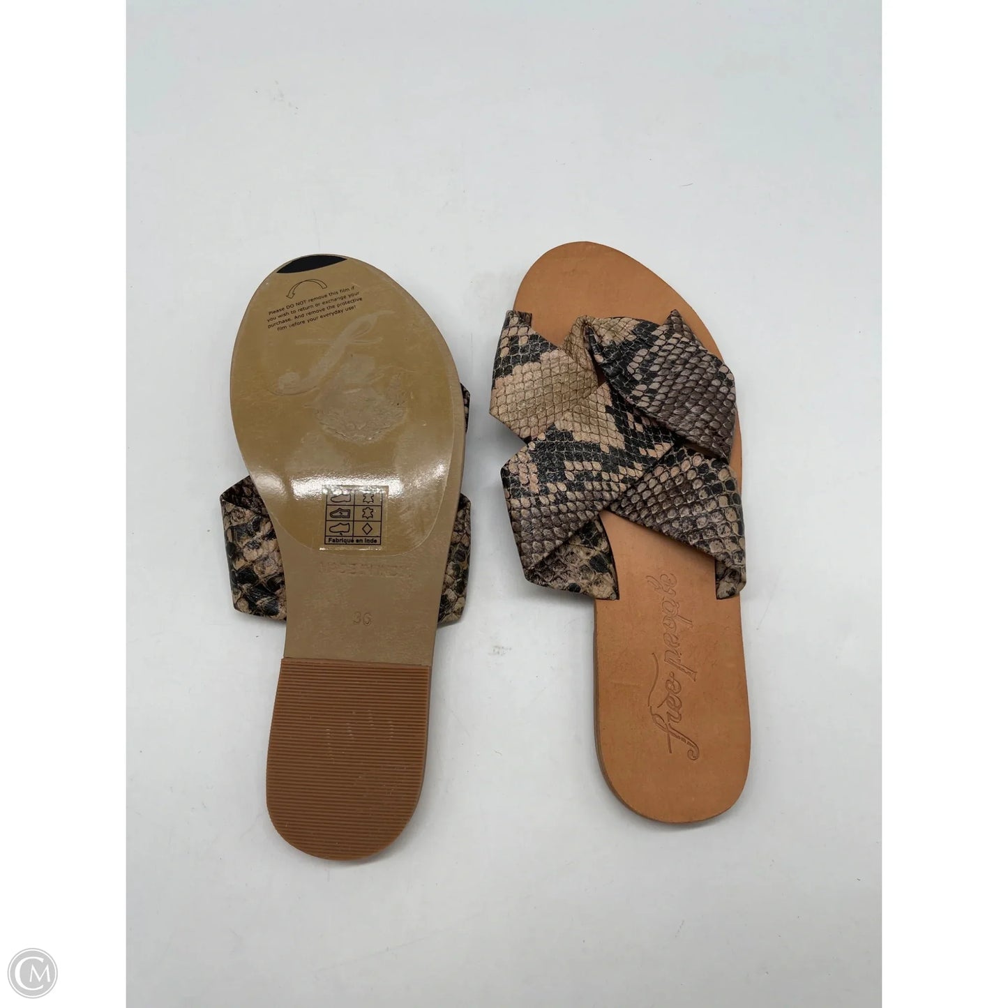 Sandals Flats By Free People In Animal Print, Size: 6