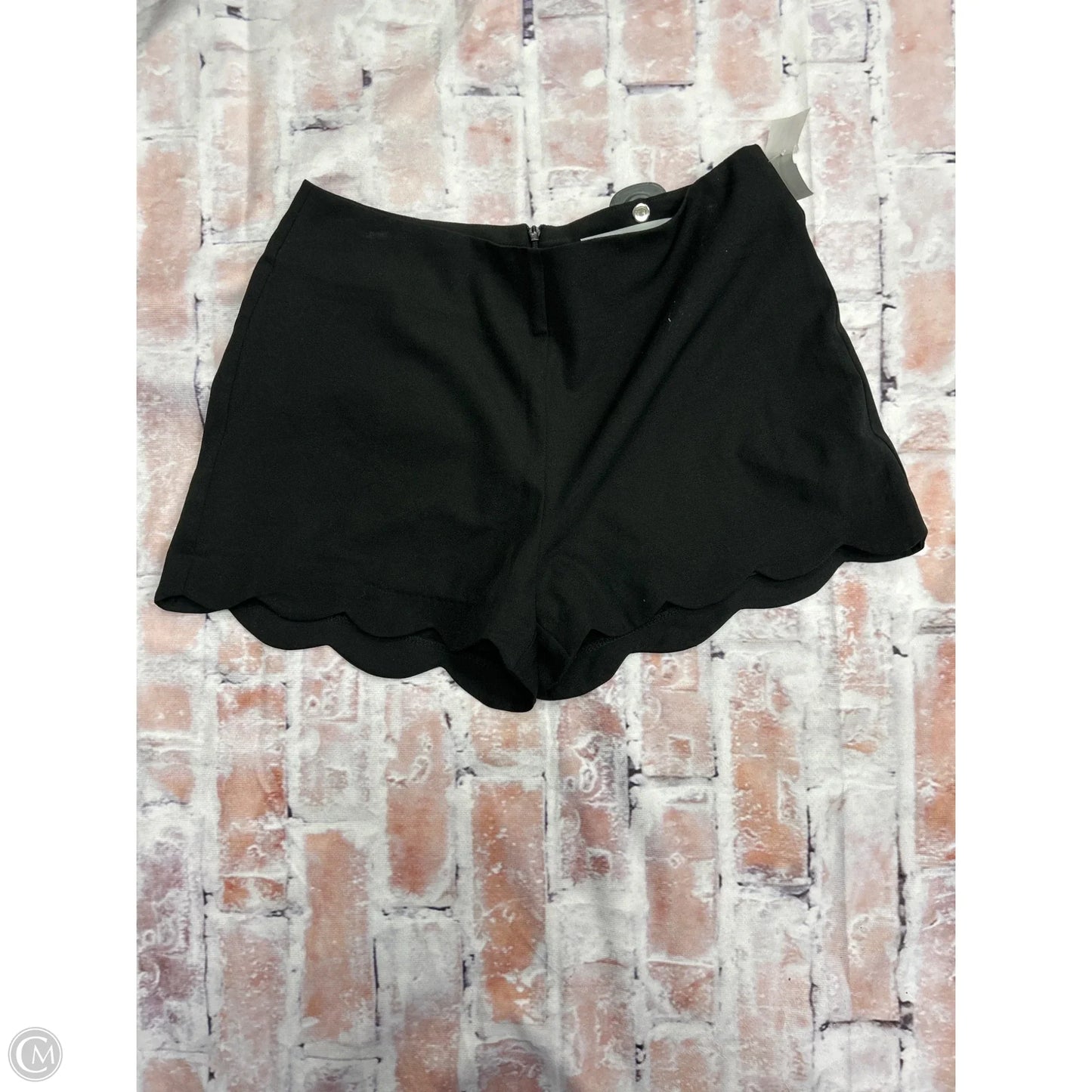 Shorts By Love Tree In Black, Size: M