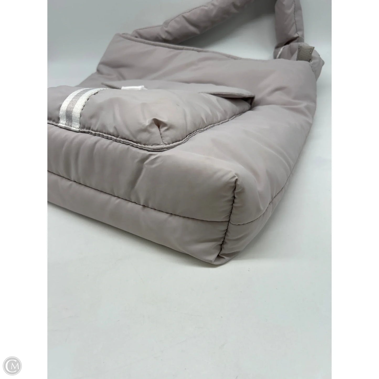 Handbag By Tommy Bahama, Size: Medium