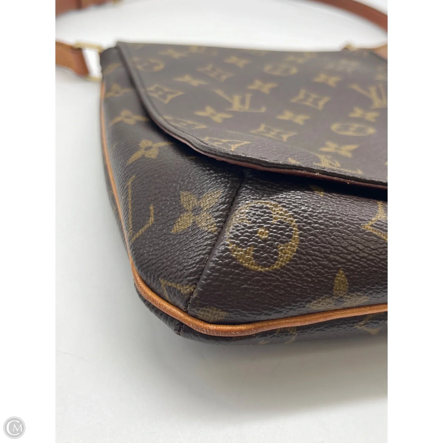 Handbag Luxury Designer By Louis Vuitton, Size: Medium