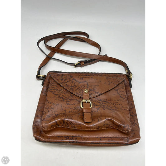 Crossbody Designer By Patricia Nash, Size: Medium