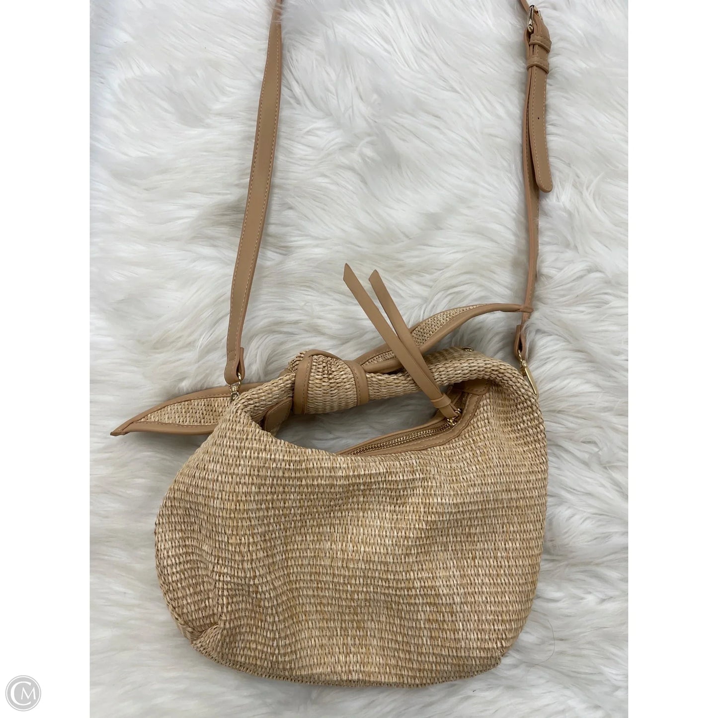 Crossbody By Urban Expressions, Size: Medium