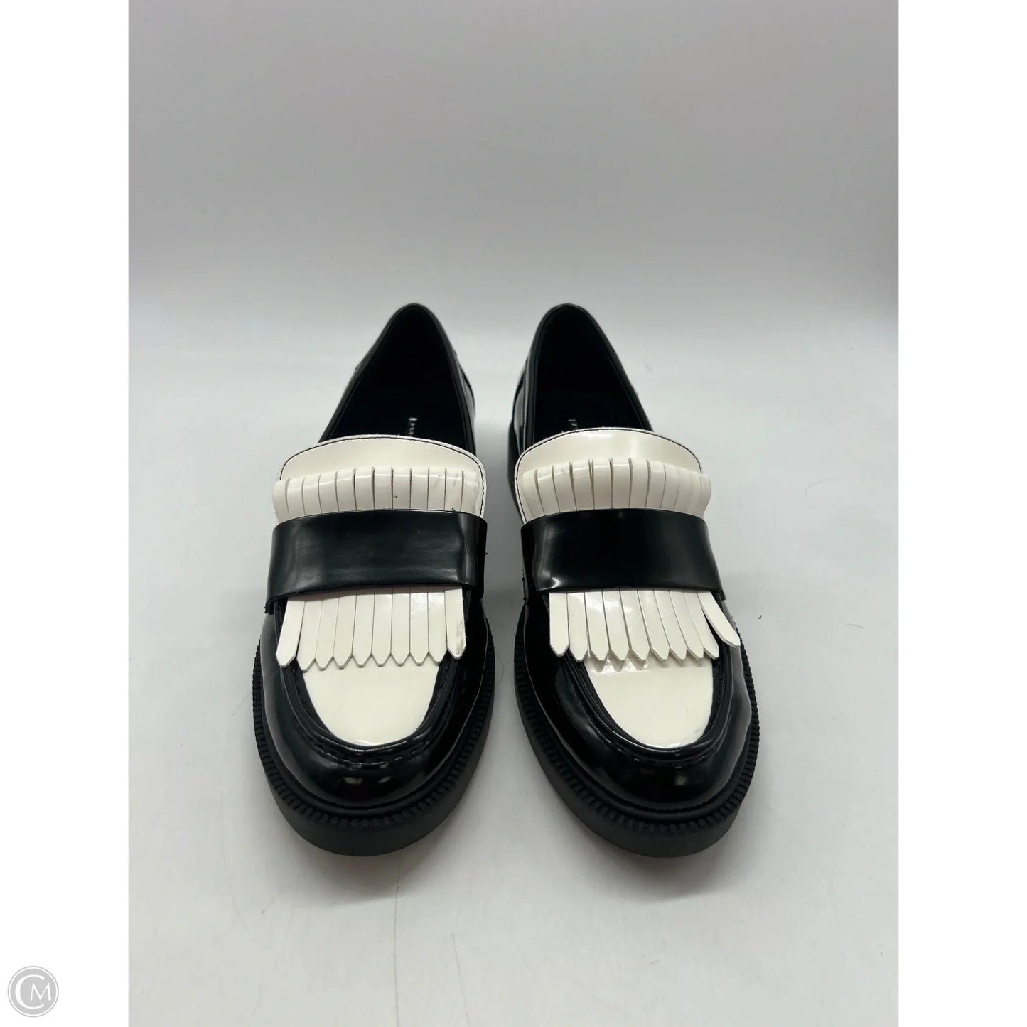 Shoes Flats By Marc Fisher In Black & White, Size: 8