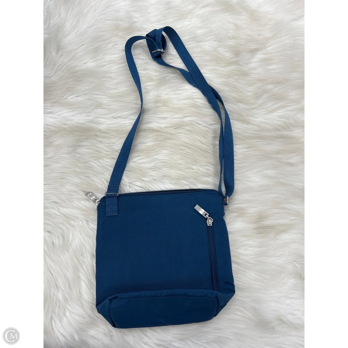 Crossbody By Baggallini, Size: Medium