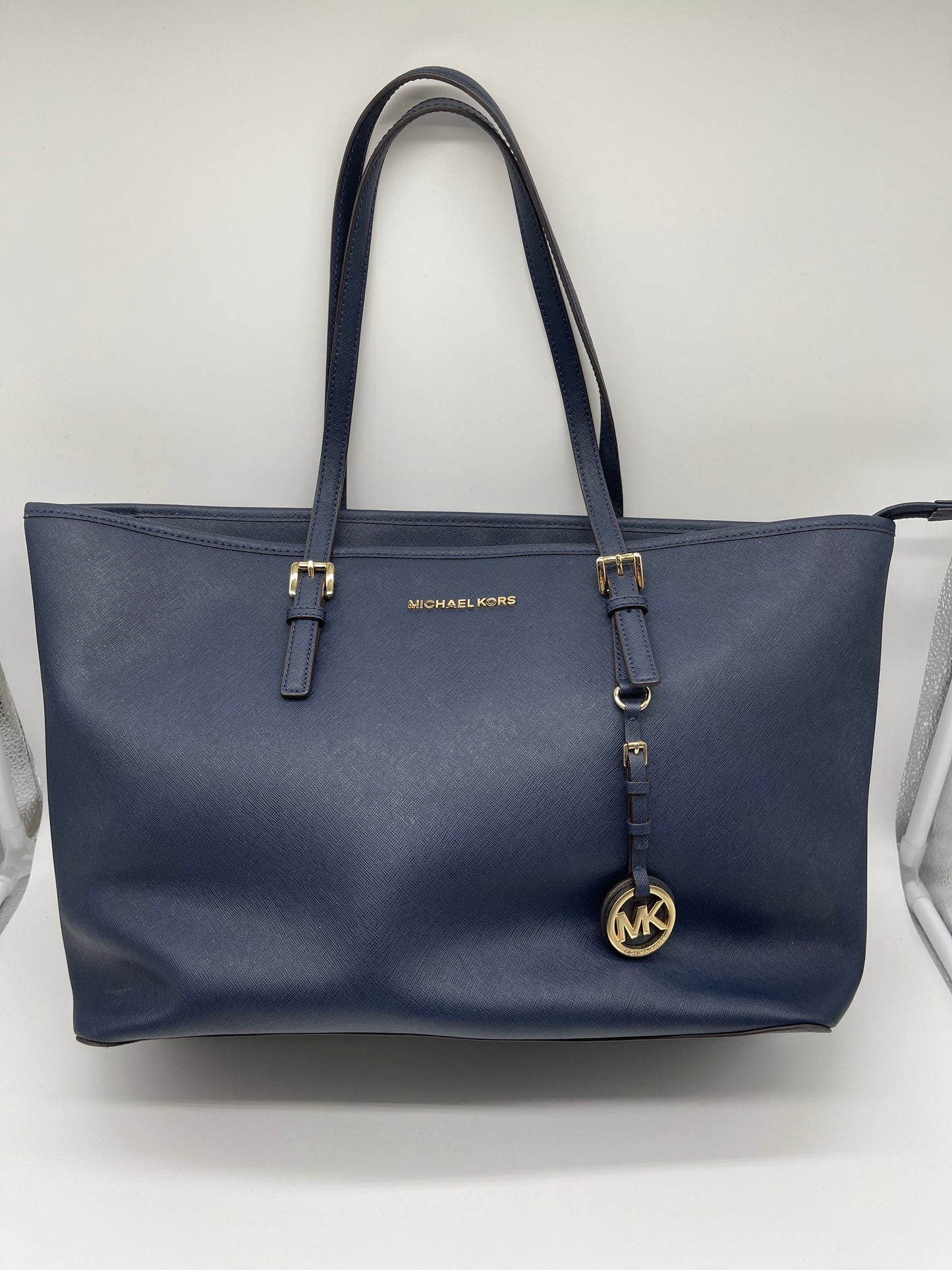 Handbag Designer By Michael Kors  Size: Large