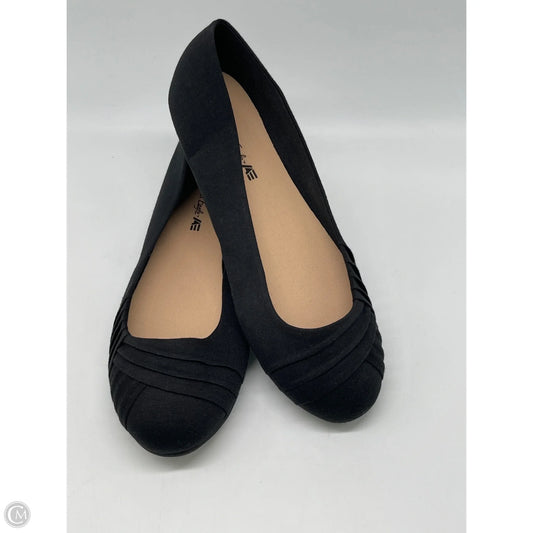 Shoes Flats By American Eagle In Black, Size: 10