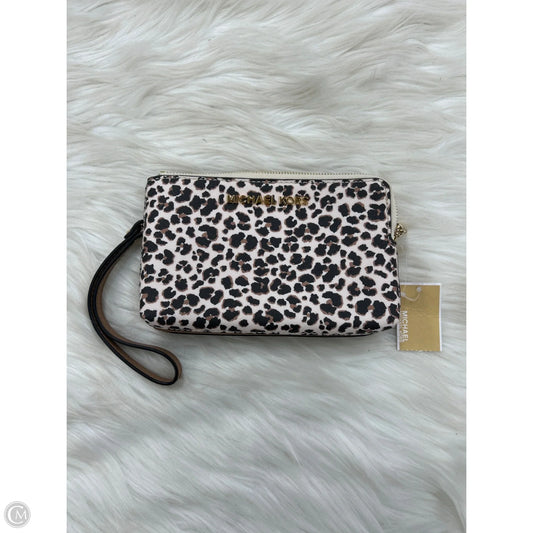 Wristlet Designer By Michael Kors, Size: Medium
