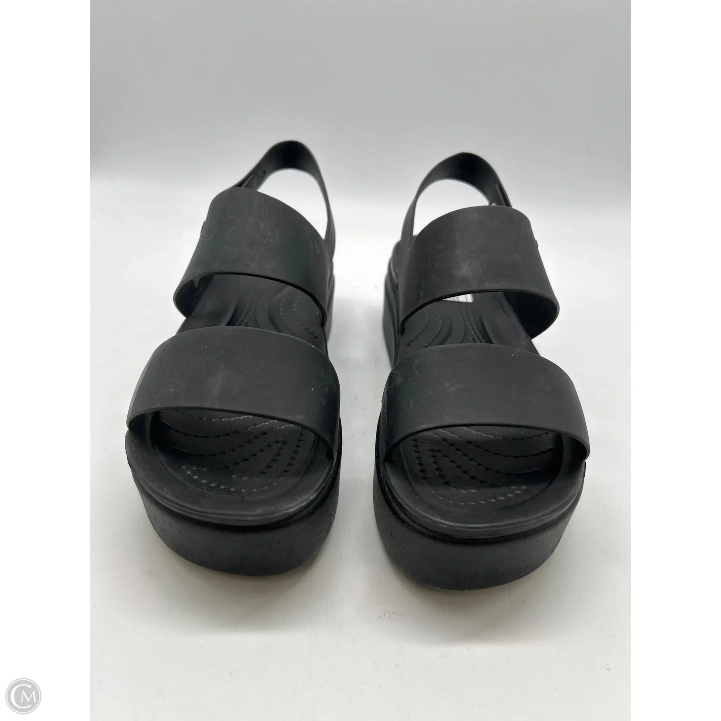 Sandals Heels Platform By Crocs In Black, Size: 8