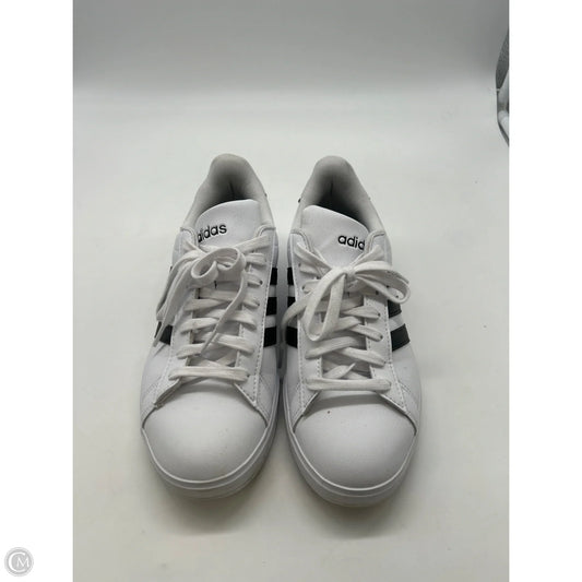 Shoes Sneakers By Adidas In White, Size: 7.5