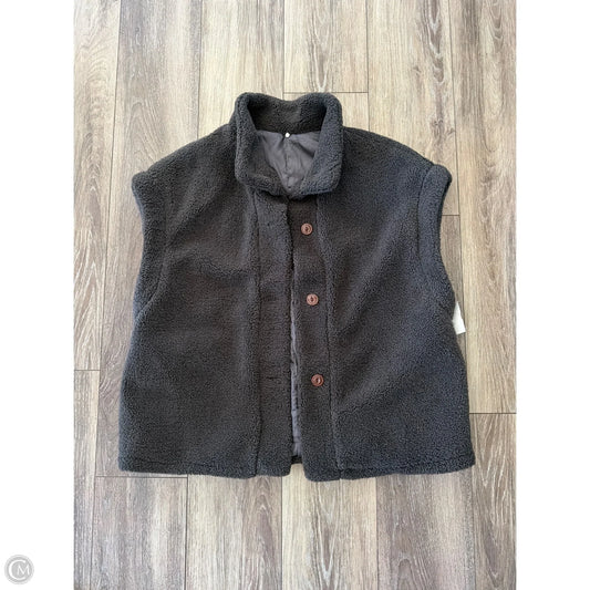 Vest Fleece By Clothes Mentor In Grey, Size: M