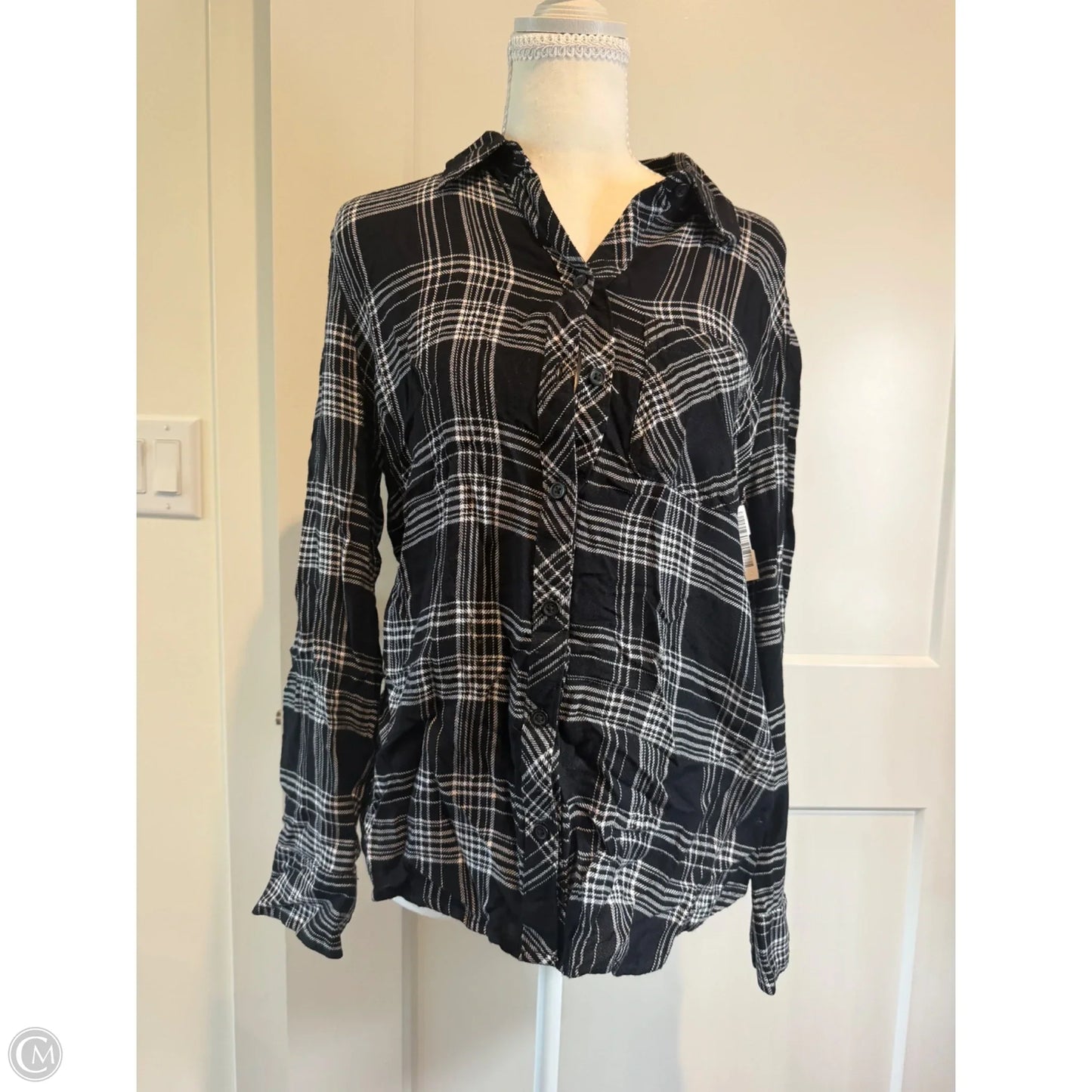 Top Long Sleeve By Beachlunchlounge In Black, Size: Xs