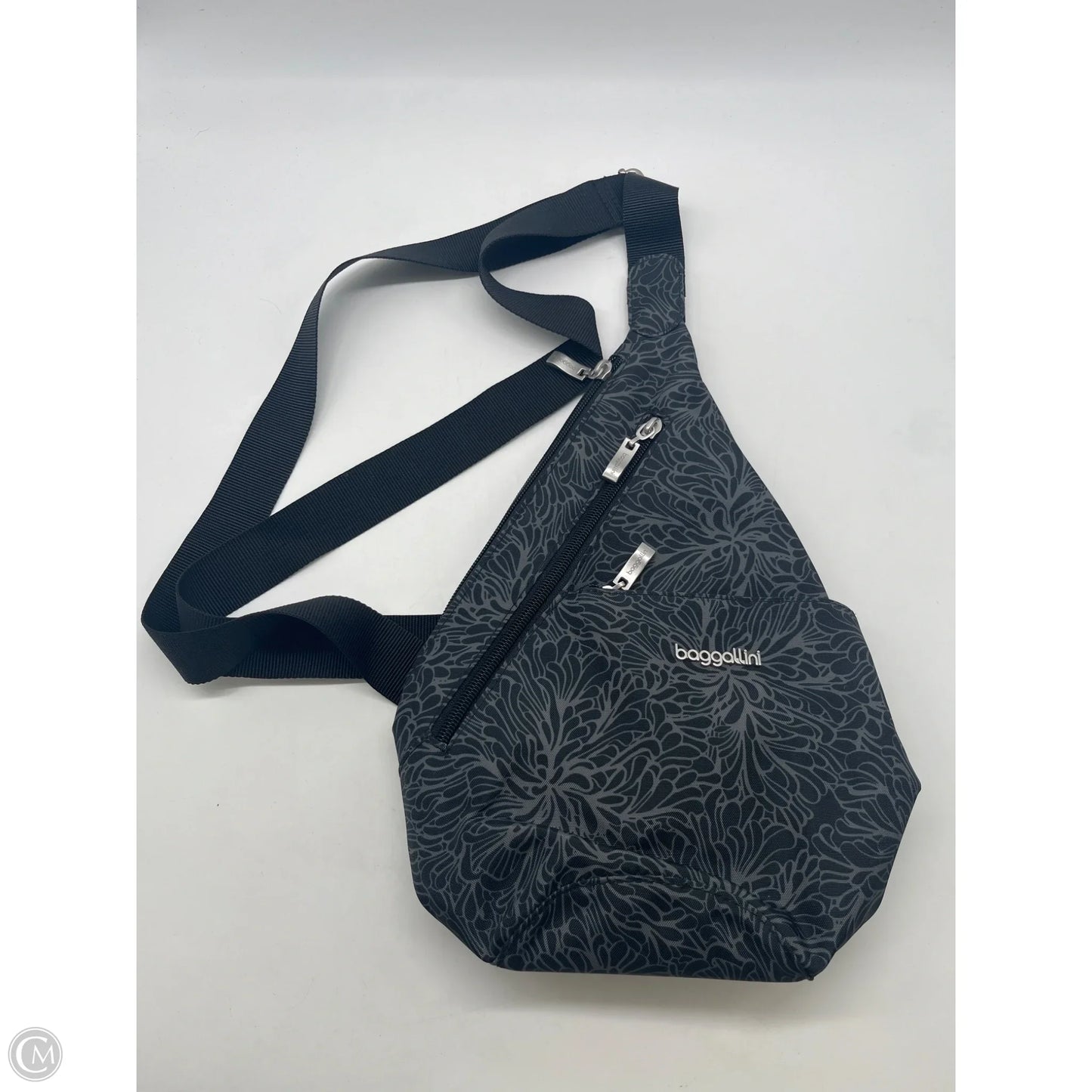 Crossbody By Baggallini, Size: Medium